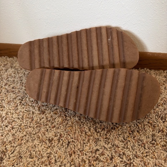 Reef Cork Footbed Sandals with Brown Straps - Picture 3 of 4
